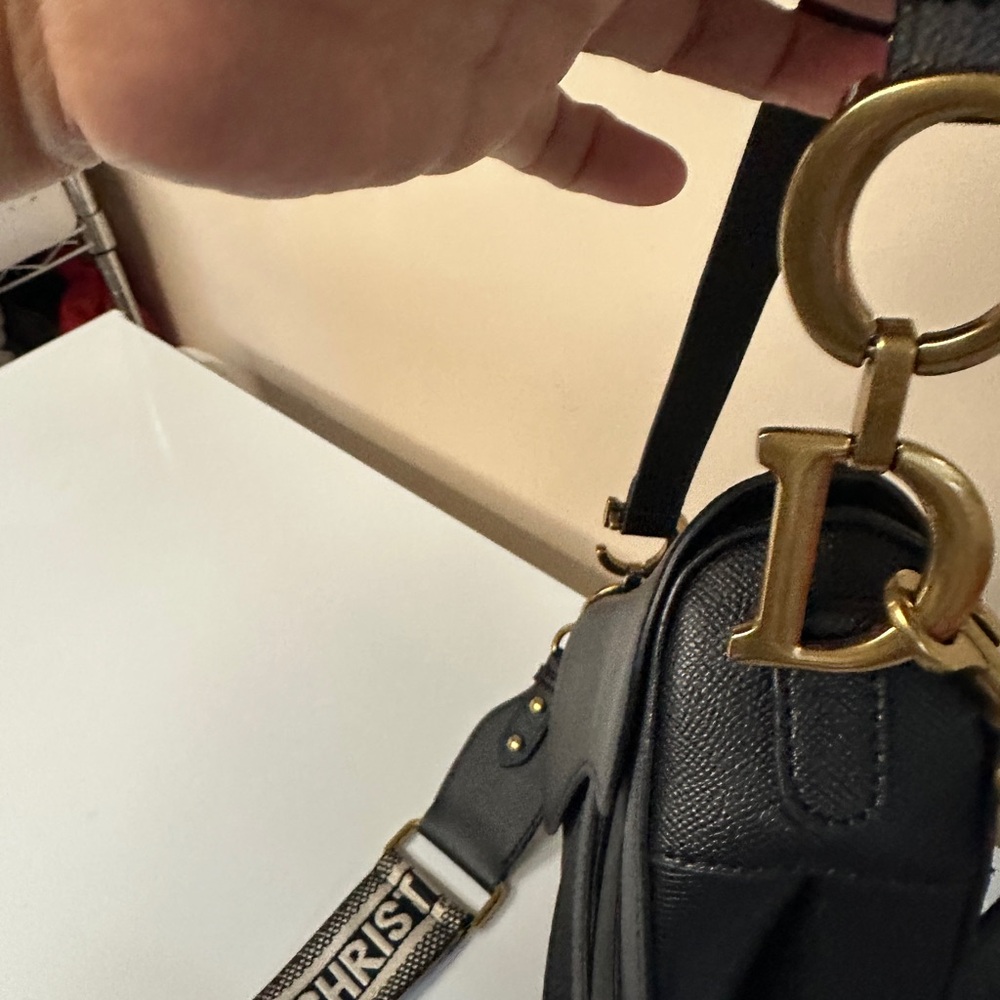 Black Saddle Bag with Signature Strap - Picture 4 of 10